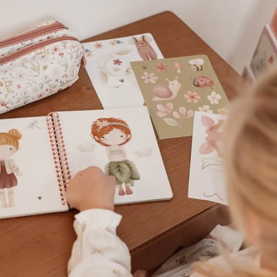 Little Dutch Speelgoed Vanaf 3 Jaar|Creatief Speelgoed^Aankleed- en stickerboek - Fairy Garden