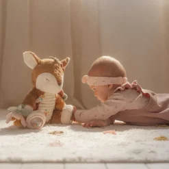 Little Dutch Educatief Speelgoed^Activiteitenknuffel Hert - Roze - Fairy Garden