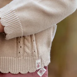 Little Dutch Meisjes Kleding|Kinderkleding^Gebreide trui - Ruffle -  Zand - Fairy Garden