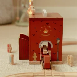 Little Dutch Rollenspel|Houten Auto's^Houten brandweerkazerne – Rood – Essentials
