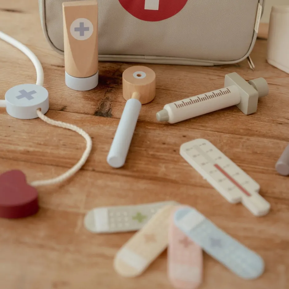 Little Dutch Rollenspel|Houten Speelgoed^Houten doktersset - Groen - Essentials