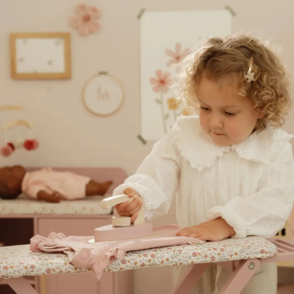 Little Dutch Poppen|Rollenspel^Houten Strijkplank met Strijkijzer – Roze – Essentials