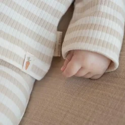 Little Dutch Babykleding^Shirt lange mouw - Zand - Newborn Naturals