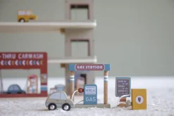 Little Dutch Houten Auto's|Houten Speelgoed^Treinbaanuitbreiding - garage