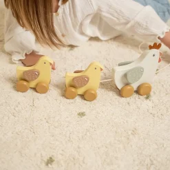 Little Dutch Educatief Speelgoed|Houten Speelgoed^Trekdier kippen Little Farm