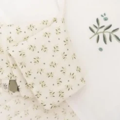 Little Dutch Lakens^Wieglaken - Groen - Essentials - Blueberry Leaves